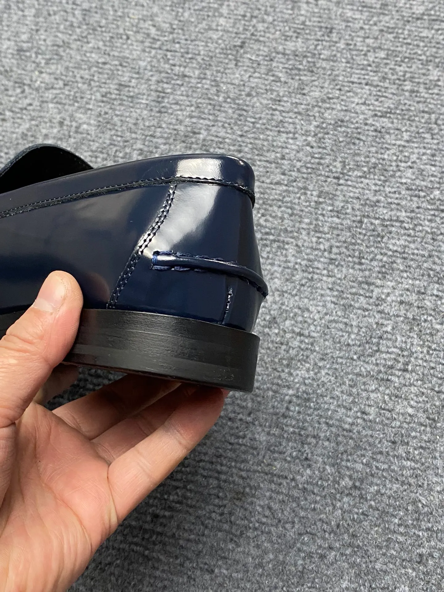 Men's Men's Shoes Men's Men's Shoes 💰900FENDI Fendi Men's Breathable and Comfortable Leather Shoes. Original development. The leather outsole is made of leather. Counters copy one to one. Imported counter cowhide. Imported water dyes cattle. 38 to 44. (45.46. can be ordered. 47.